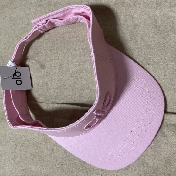ALO Yoga Pink Visor Hat - Picture 3 of 5